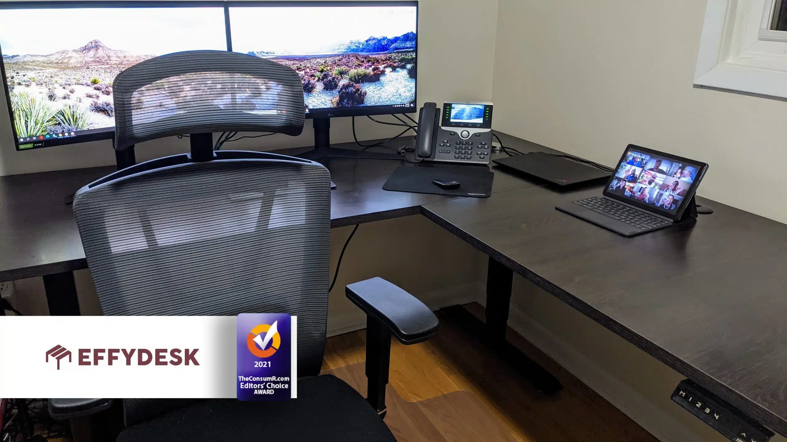 Effydesk home office setup featuring an L-shaped standing desk, ergonomic chair, and 2021 Editors' Choice Award