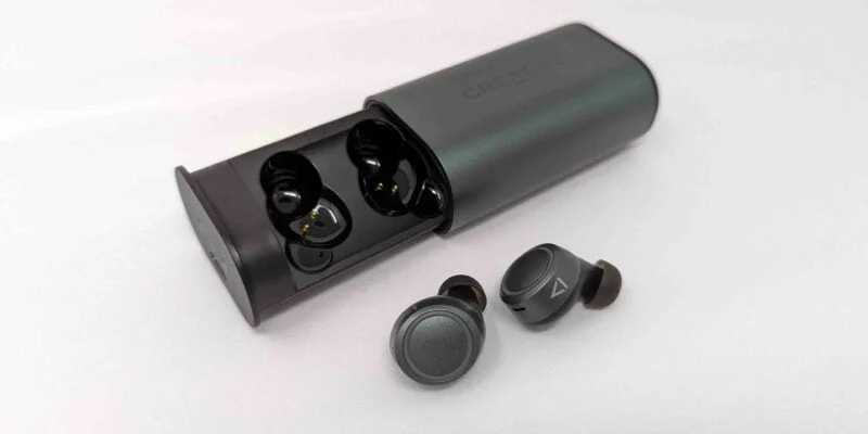 Creative labs online earbuds