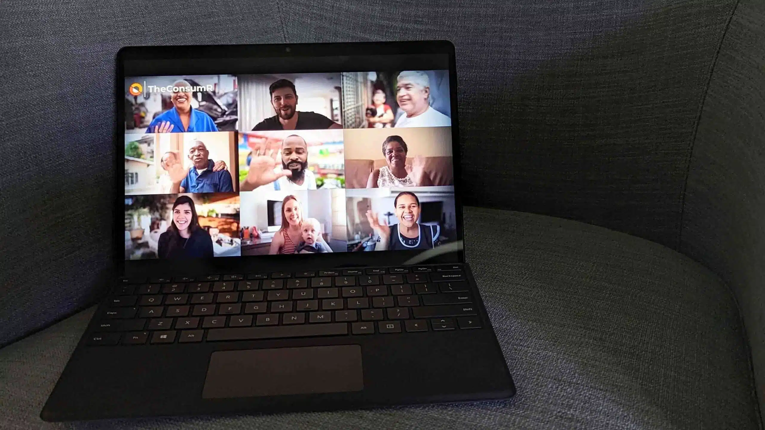 Surface Pro 8 Device Display Image scaled 1