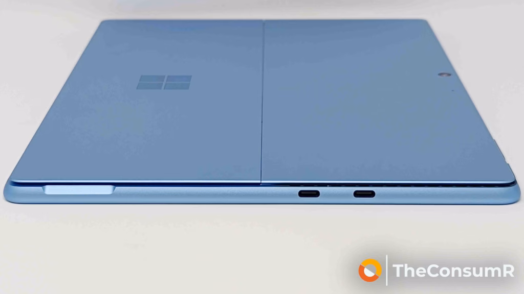 Microsoft Surface Pro 9 - Side Ports