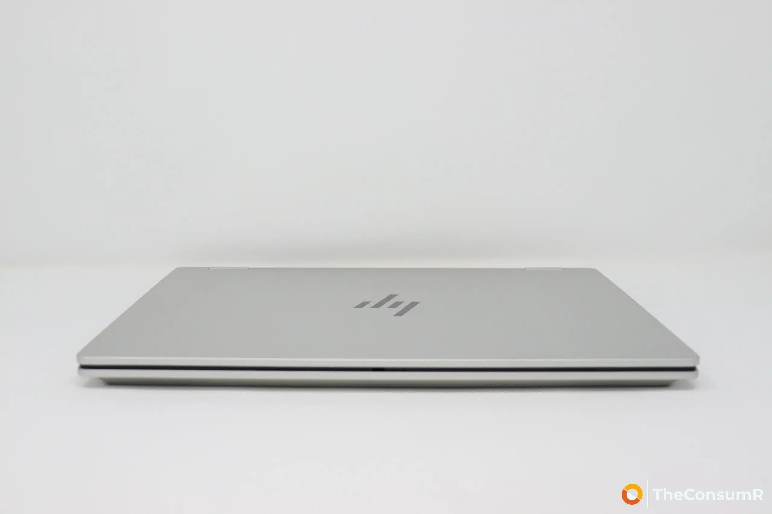 HP Omnibook X Flip 14 - Lid Closed