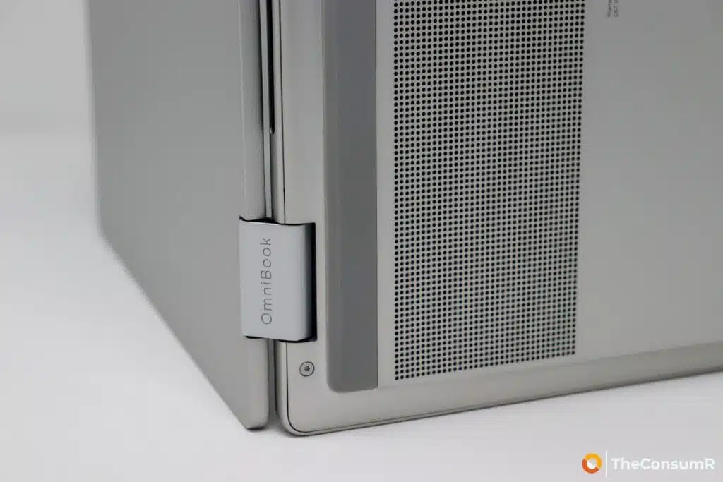 HP OmniBook X Flip 14 Hinges and Underneath Vents